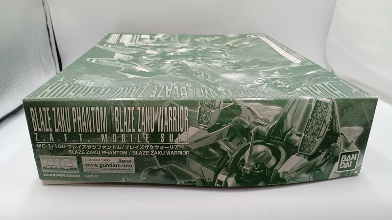 BANDAI Gundam SEED MG Blaze Zaku Phantom / Blaze Zaku Warrior