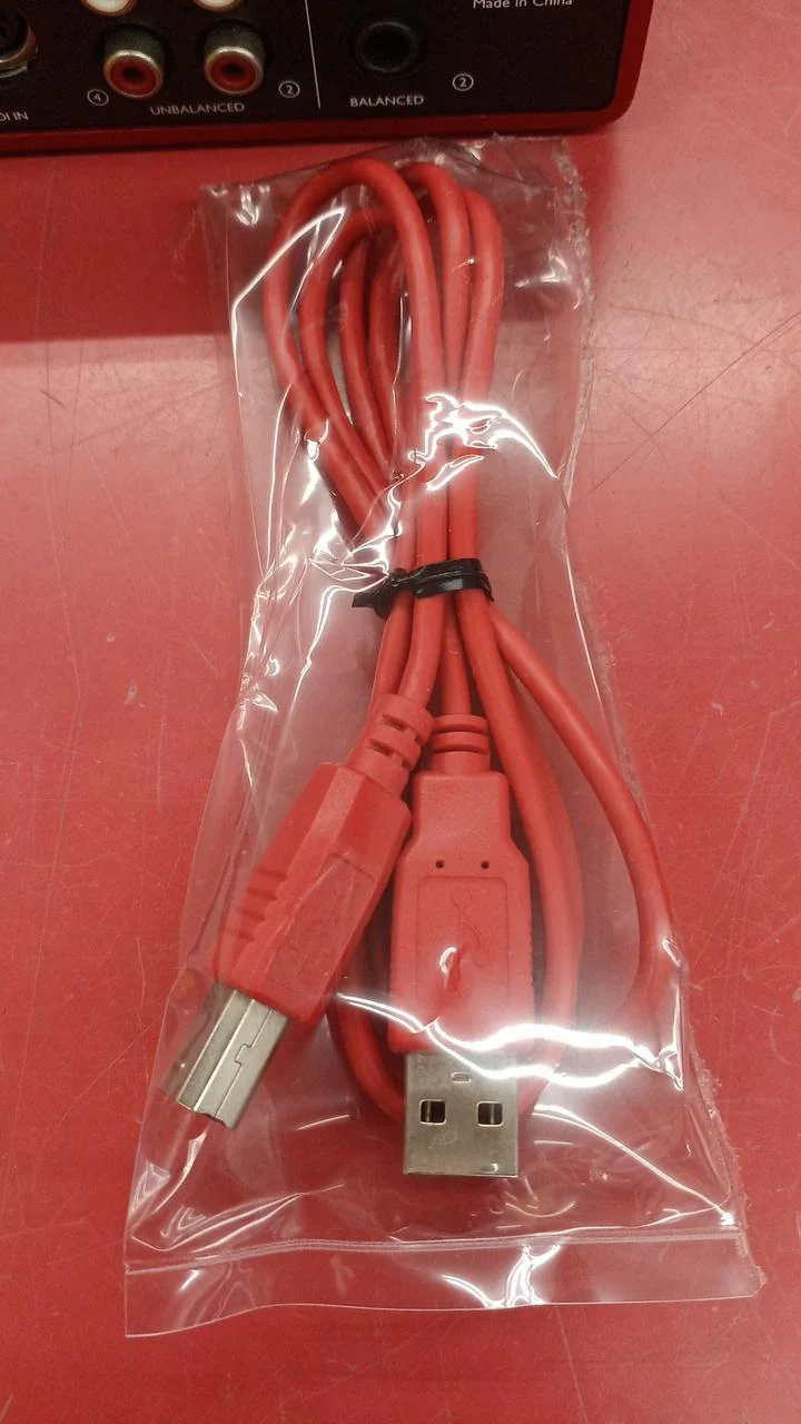 FOCUSRITE Audio-Interface: SCARLETT 2I4
