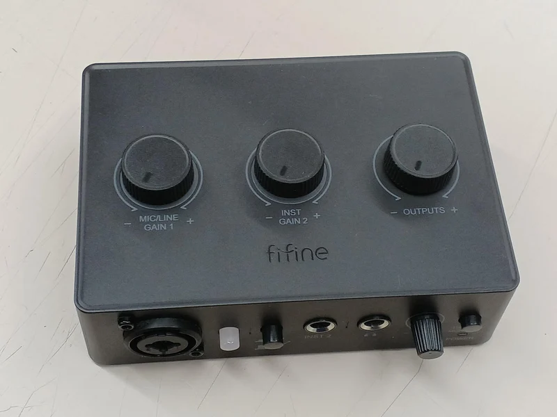 FIFINE Audio-Interface: AMPLITANK SC1