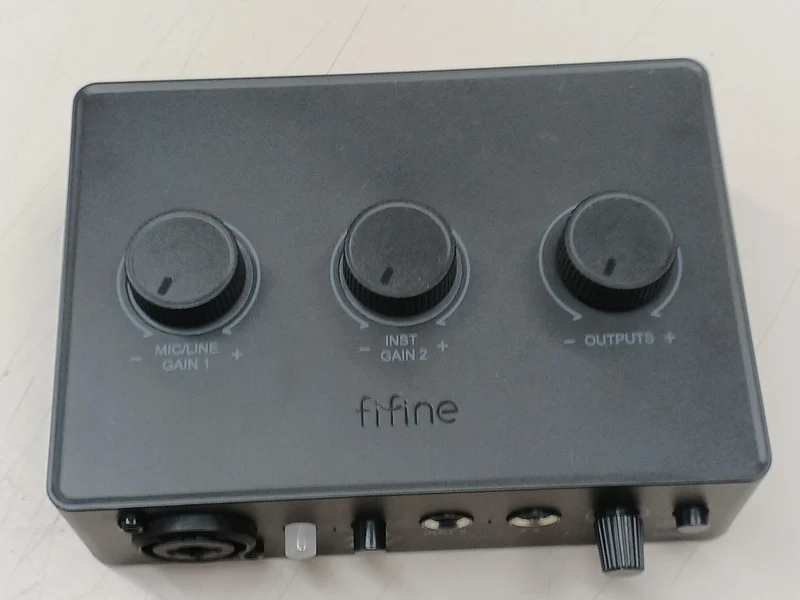 FIFINE Audio-Interface: AMPLITANK SC1