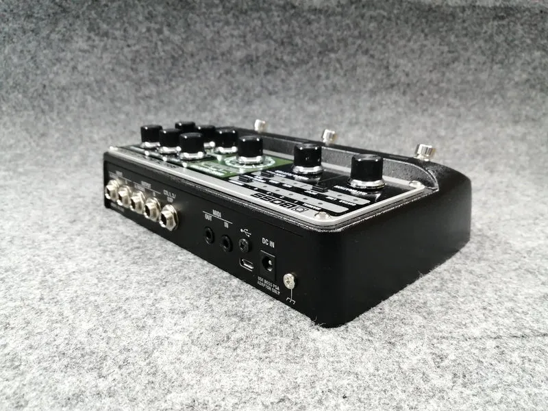 BOSS Effektpedal RE-202