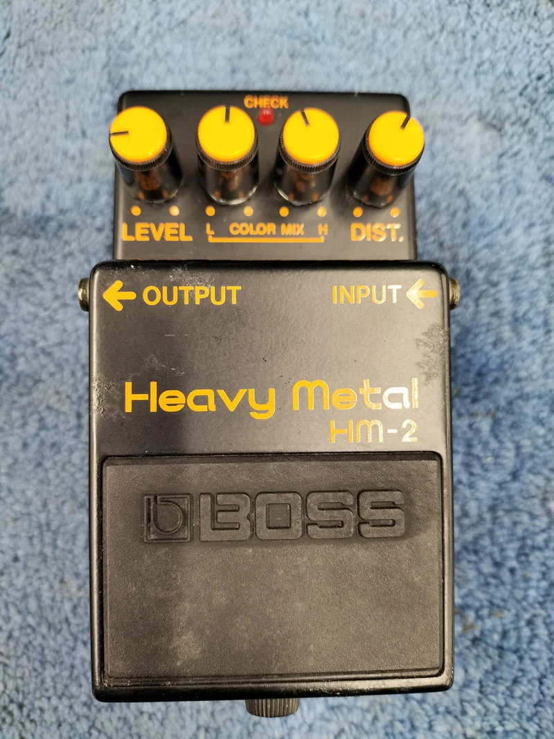BOSS Effektpedal HM-2