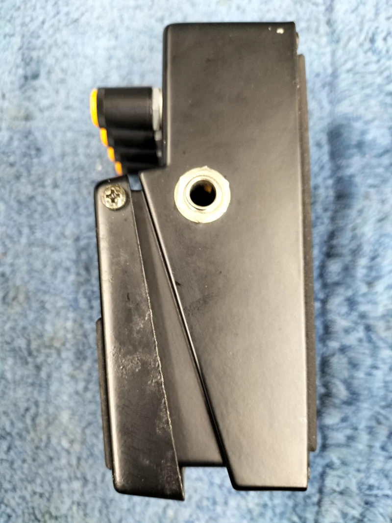 BOSS Effektpedal HM-2
