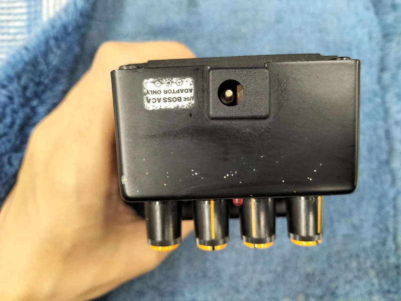 BOSS Effektpedal HM-2