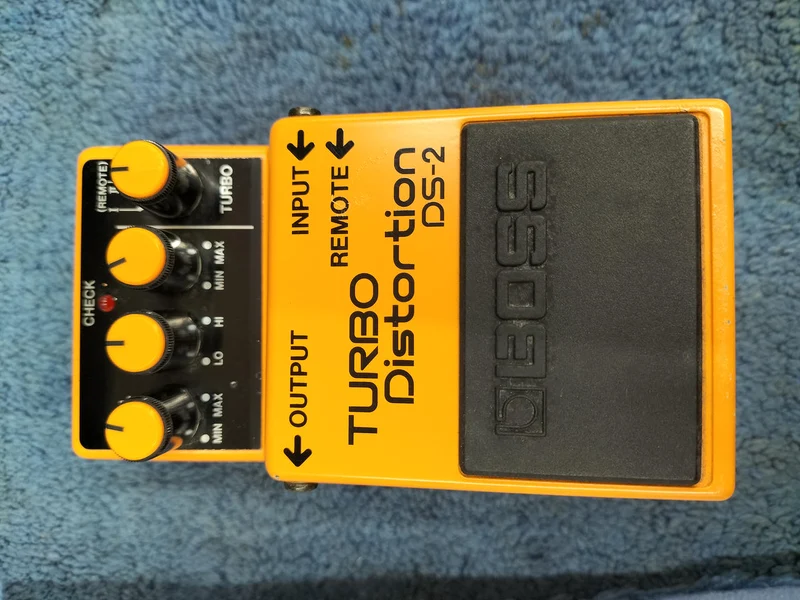 BOSS DS-2 Effektpedal