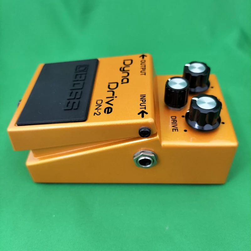 BOSS Effekte & Verzerrungseffekte DYNA DRIVE DN-2