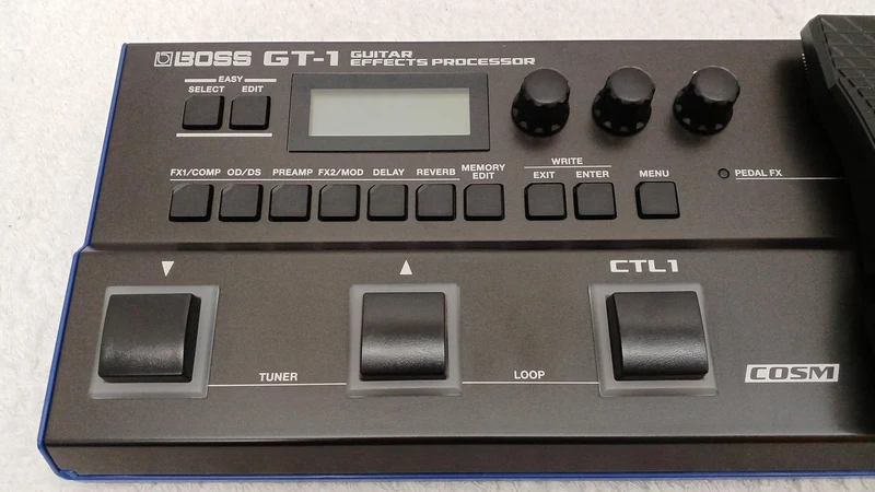 BOSS Multi-Effektgerät GT-1