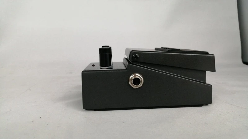 BOSS Effektpedal MT-2