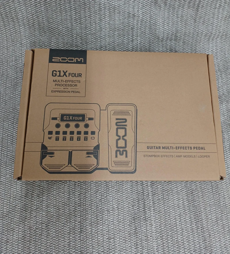 ZOOM Multi-Effektpedal G1FOUR