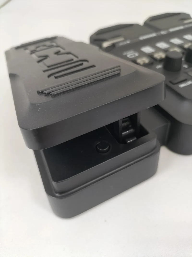 ZOOM Multi-Effekte GX1 FOUR