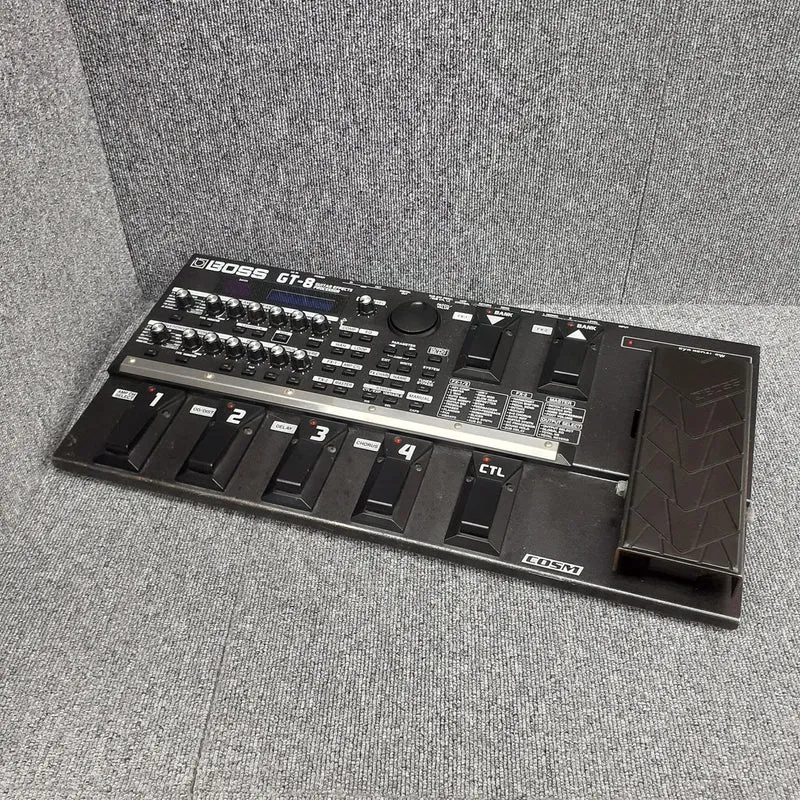 BOSS Multi-Effektgerät GT-8