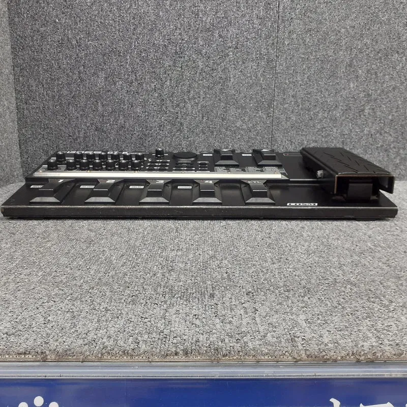BOSS Multi-Effektgerät GT-8