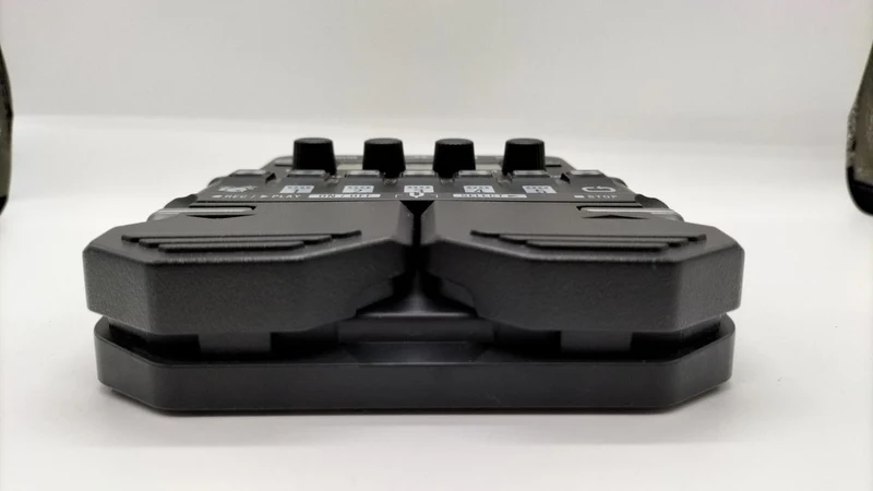 ZOOM Multi-Effekte G1 FOUR