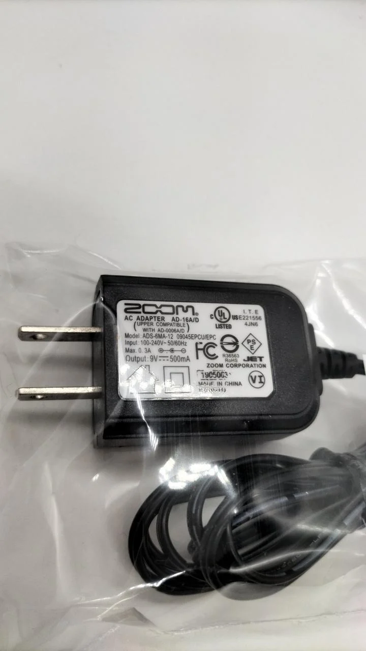 ZOOM Multi-Effekte G1 FOUR