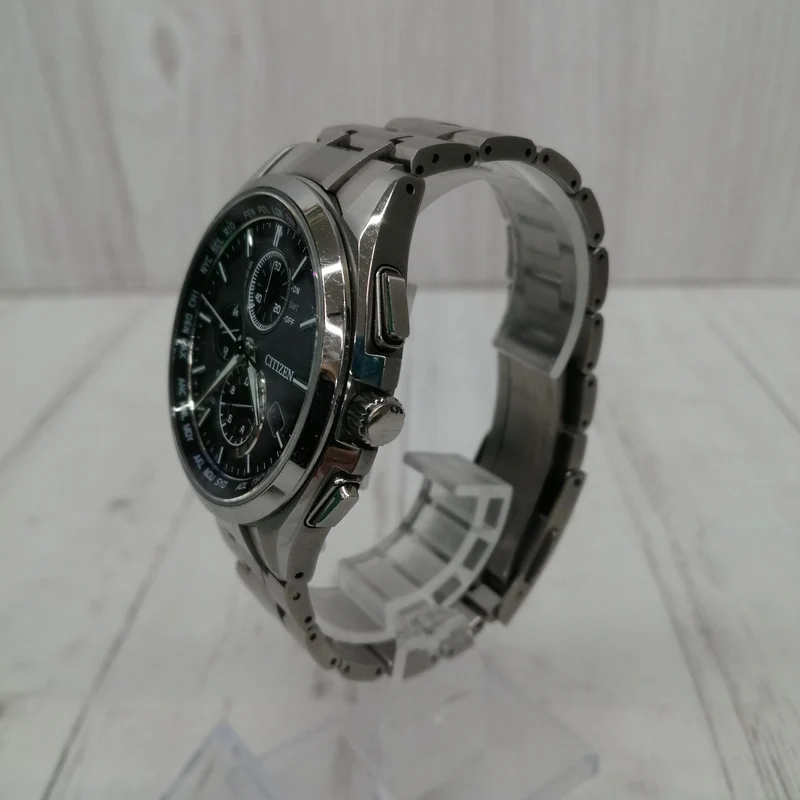 [SCHROTT] CITIZEN Solar-Funkuhr H804-T18696
