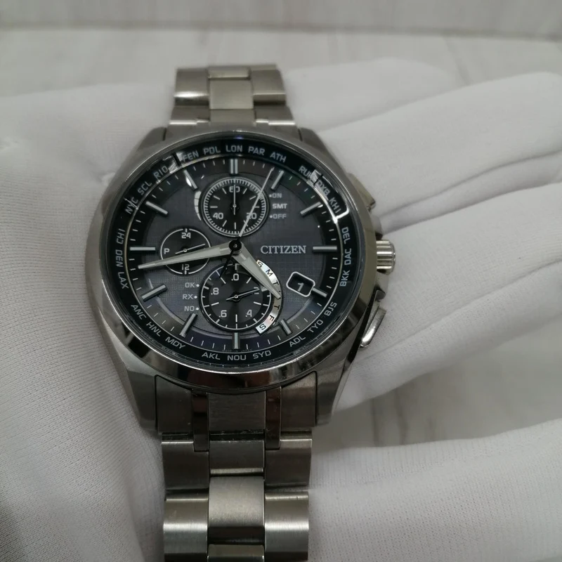 [SCHROTT] CITIZEN Solar-Funkuhr H804-T18696