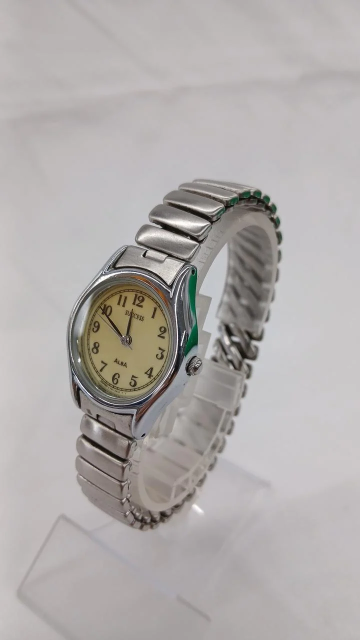 SEIKO ALBA SUCCESS V701-1L70
