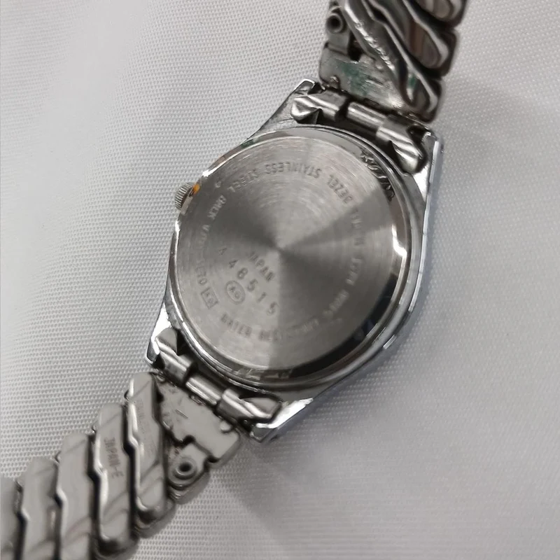SEIKO ALBA SUCCESS V701-1L70