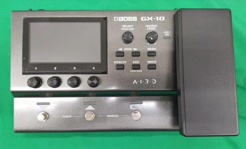 BOSS Multi-Effektgerät GX-10