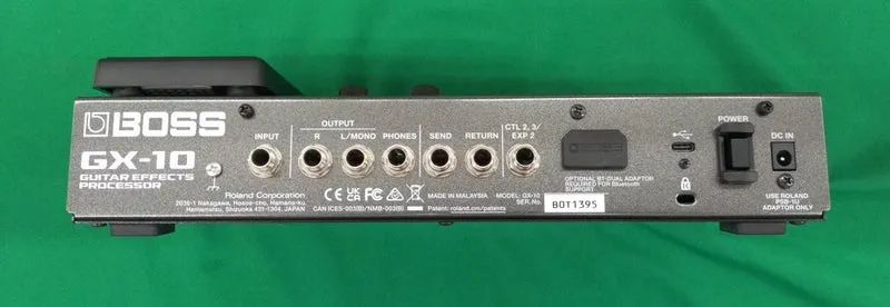 BOSS Multi-Effektgerät GX-10