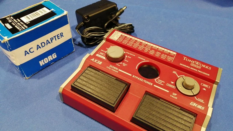 KORG Multi-Effekt-Bass AX3B