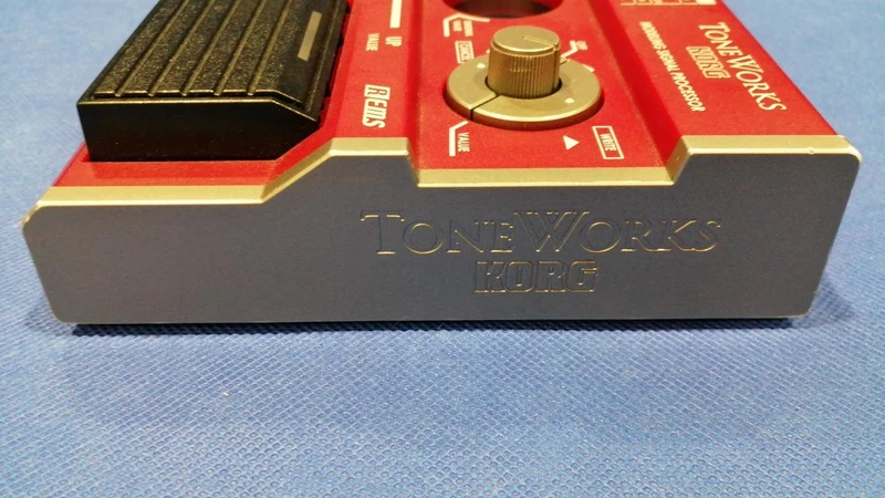 KORG Multi-Effekt-Bass AX3B