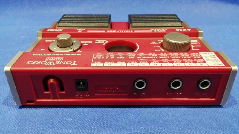 KORG Multi-Effekt-Bass AX3B