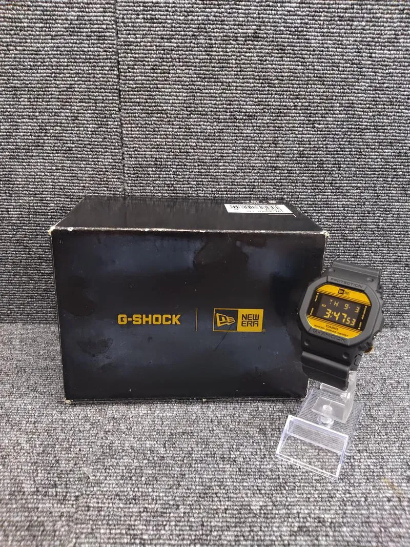 CASIO G-SHOCK DW-5600NE