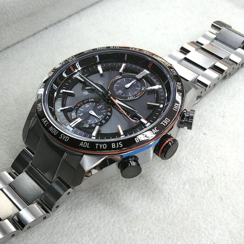 CITIZEN Solar-Funkarmbanduhr attesa H800-A1CN206
