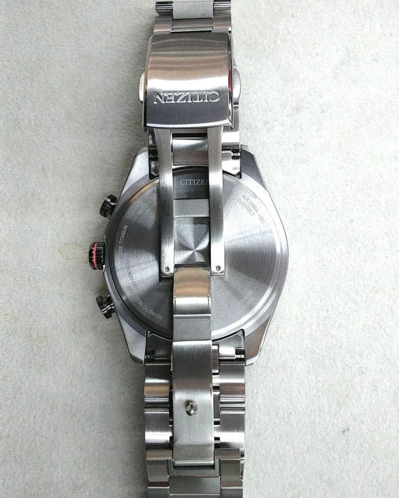 CITIZEN Solar-Funkarmbanduhr attesa H800-A1CN206