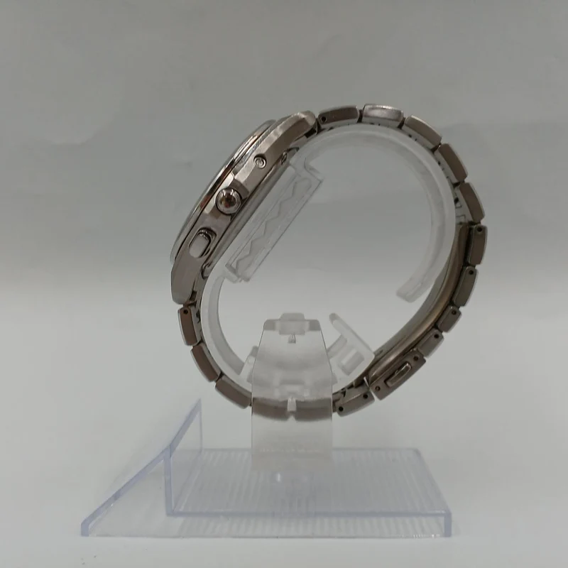CITIZEN EXCEED Radio Solar H110-T009417