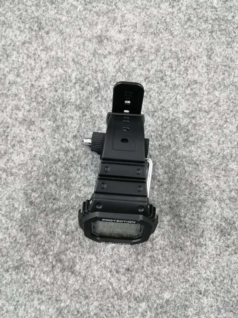 CASIO Armbanduhr G-5600UE-1JF