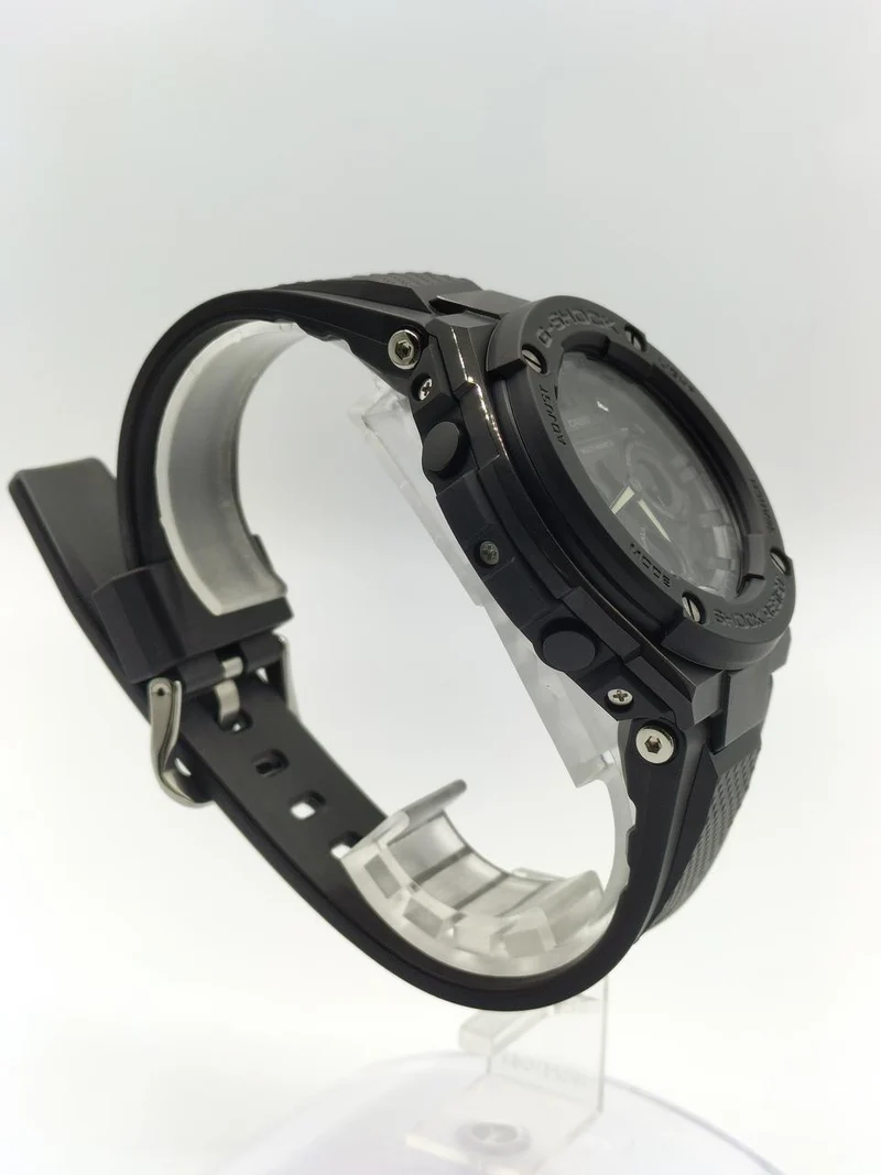 CASIO G-SHOCK GST-W300G
