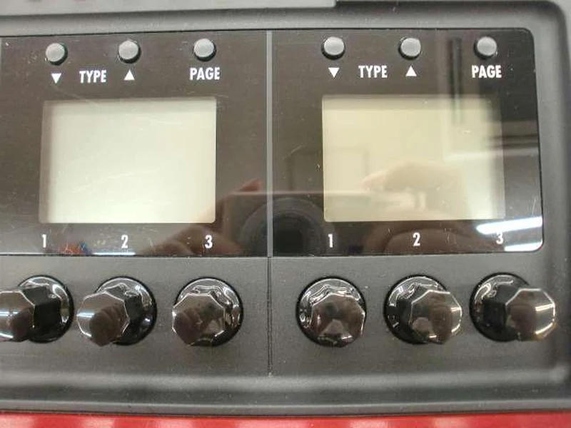 ZOOM Multi-Effektpedal B3