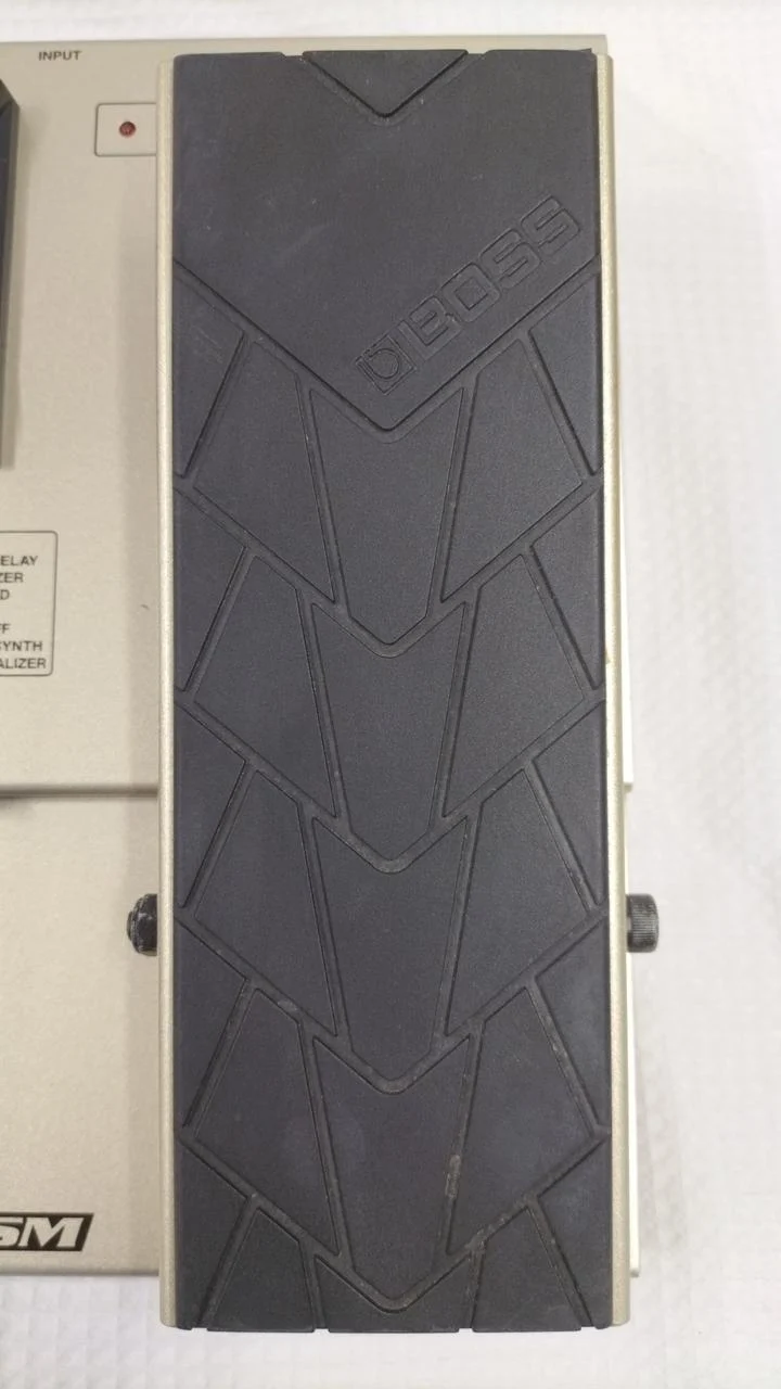 BOSS Multi-Effektgerät GT-6