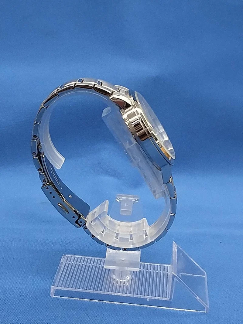 CITIZEN Quarz-Armbanduhr E031-S125936