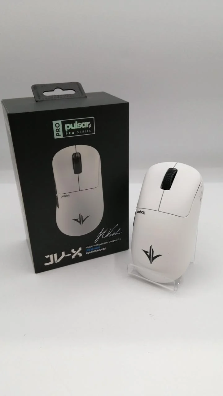PULSAR Gaming-Maus JV-X