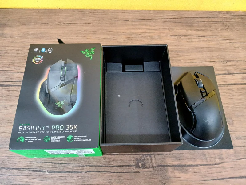 RAZER Gaming-Maus BASILISK V3 PRO 35K