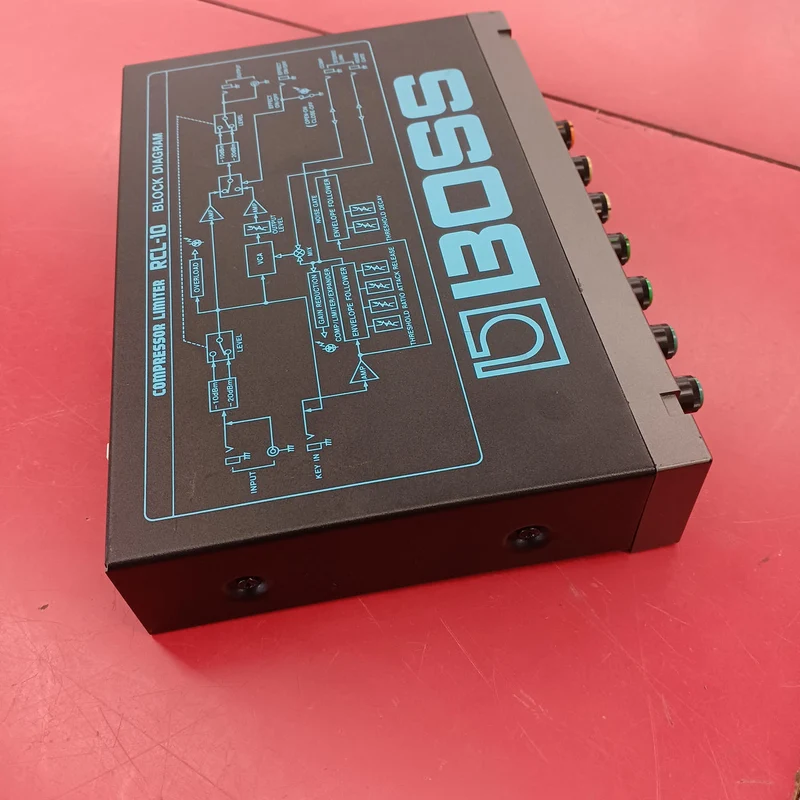 BOSS Effektpedal RCL-10