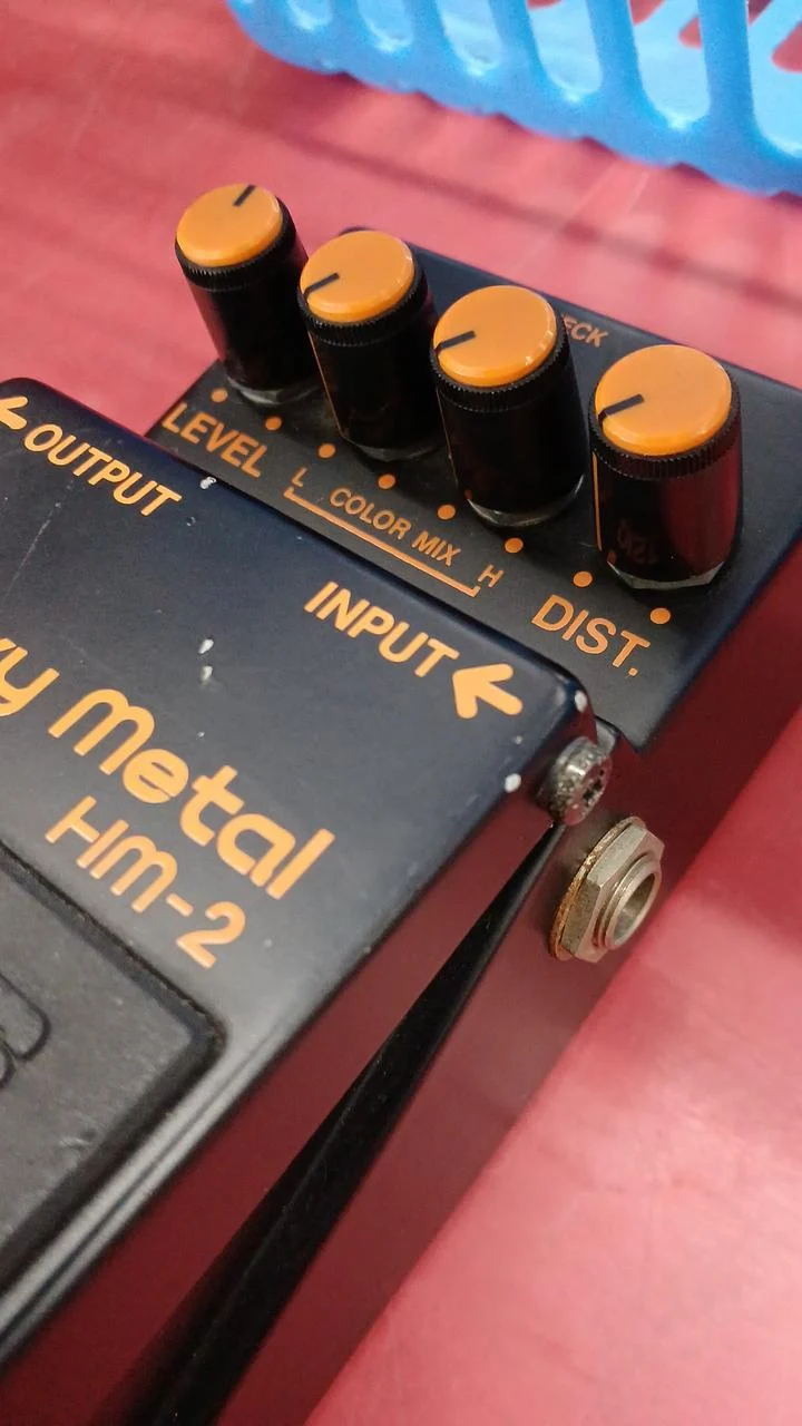 BOSS Distortion HM-2