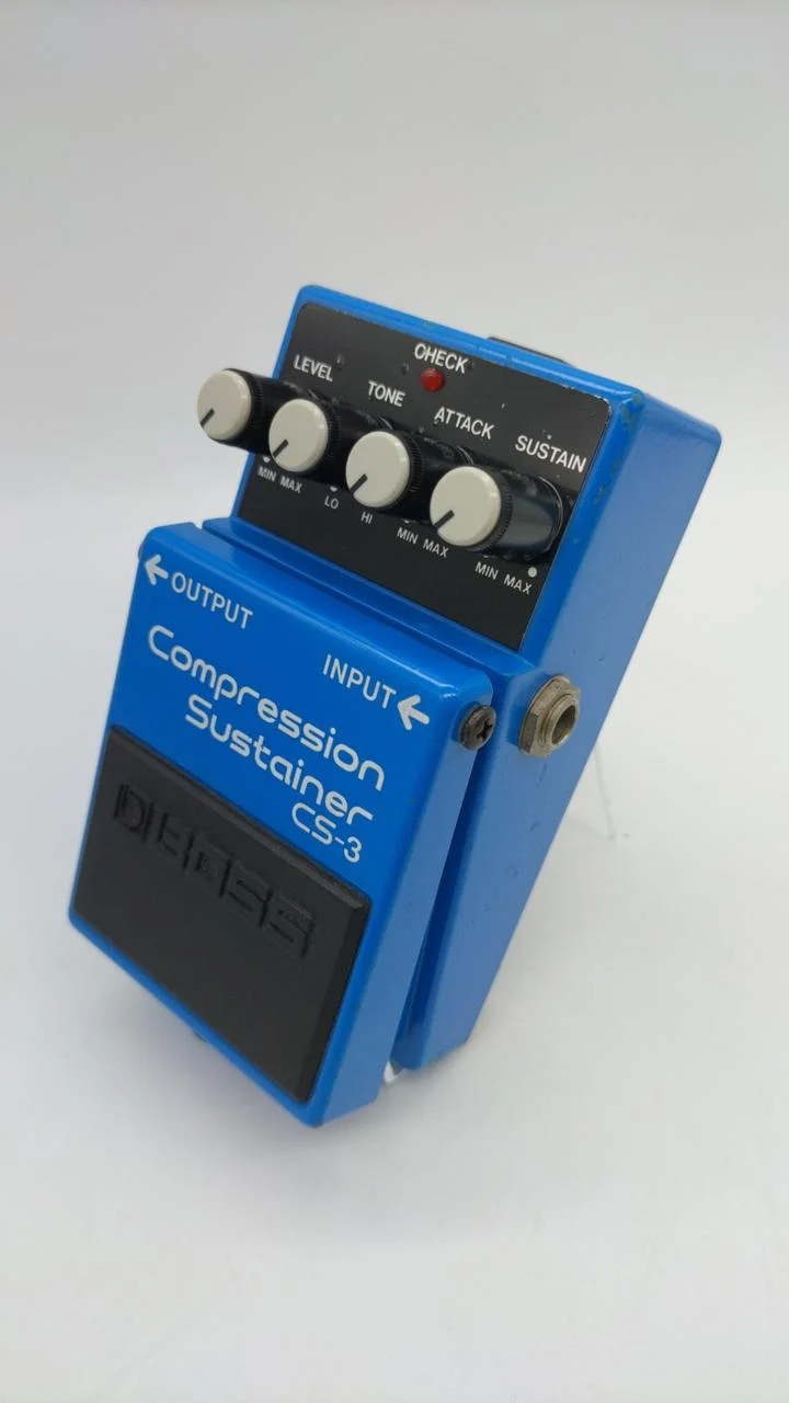BOSS Effektpedal CS-3