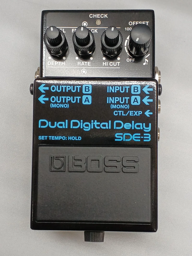 BOSS Digital Delay SDE-3