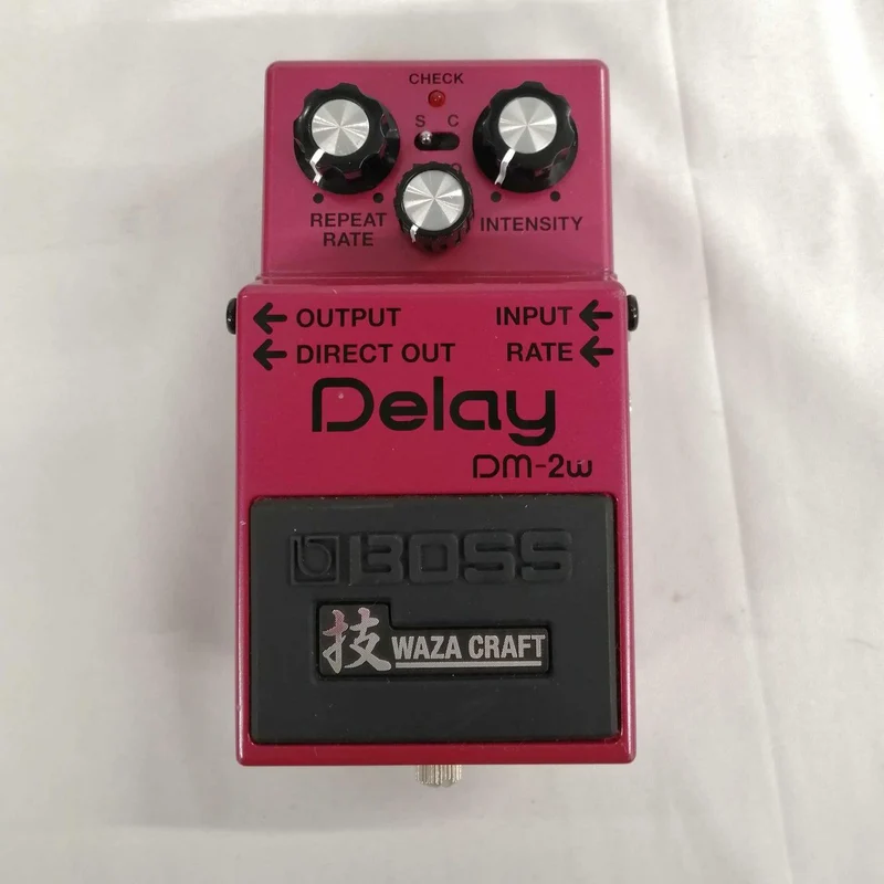 BOSS Effektpedal DM-2W