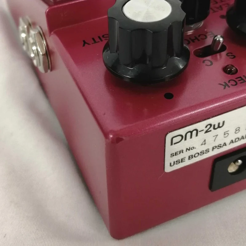 BOSS Effektpedal DM-2W