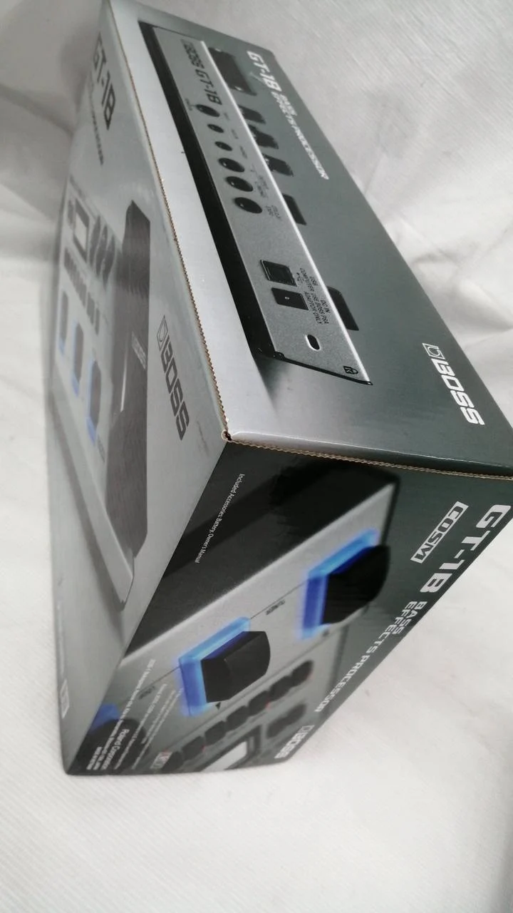 BOSS Multi-Effektpedal für Bass GT-1B