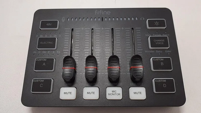 FIFINE Gaming-Audiomixer SC3