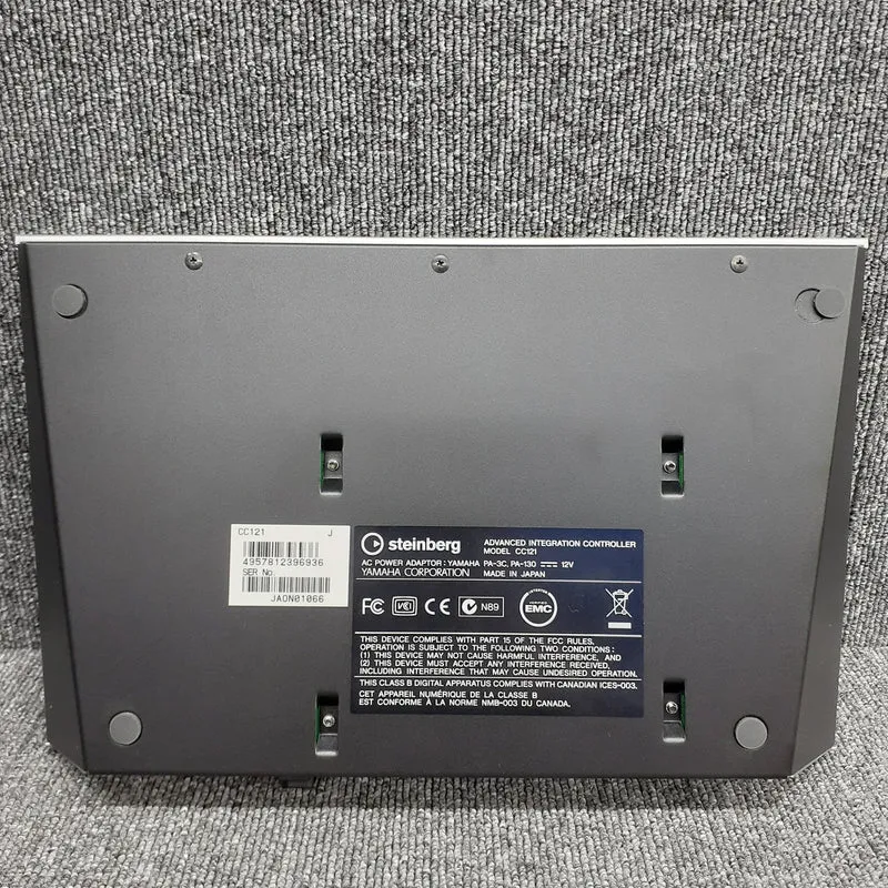STEINBERG Physikalischer Controller CC121