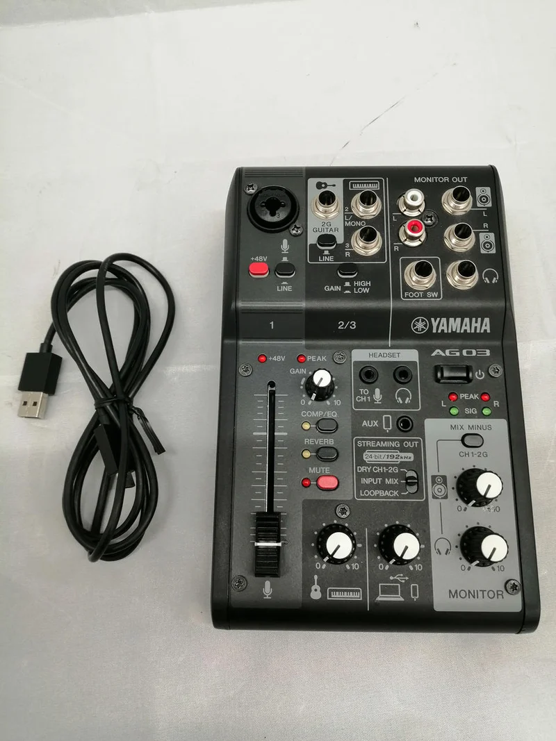 YAMAHA Audio-Interface AG03MK2