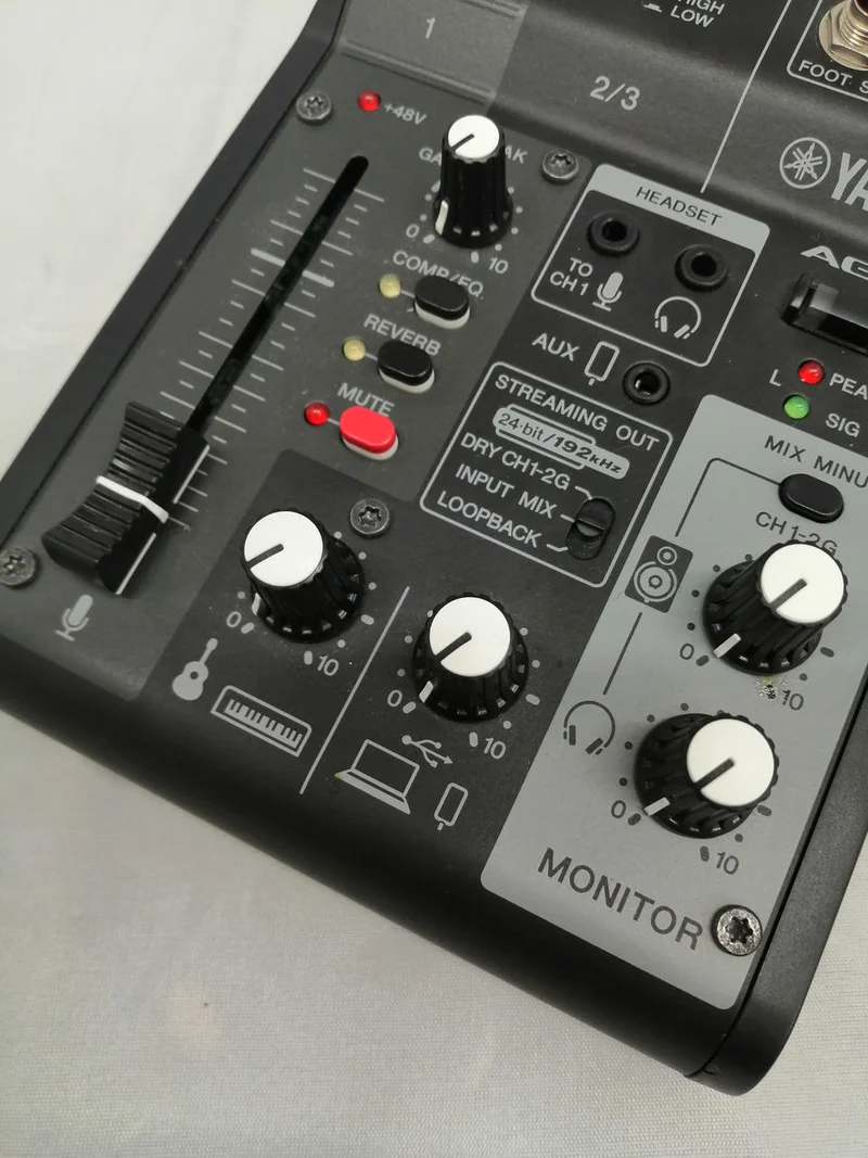 YAMAHA Audio-Interface AG03MK2