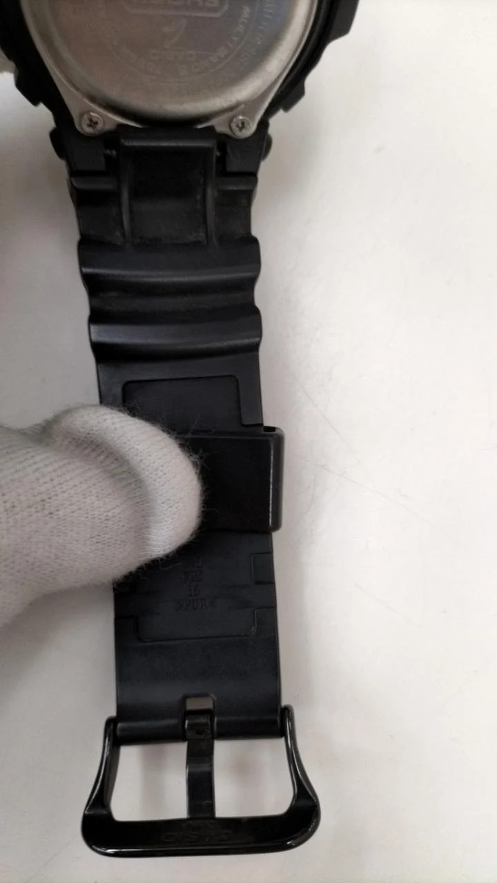 CASIO G-SHOCK AWG-M100BW
